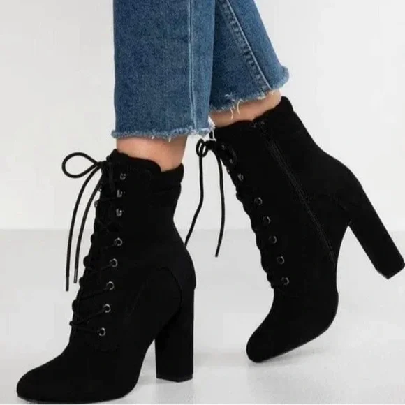 Women’s size 8 call it spring booties - Picture 2 of 6